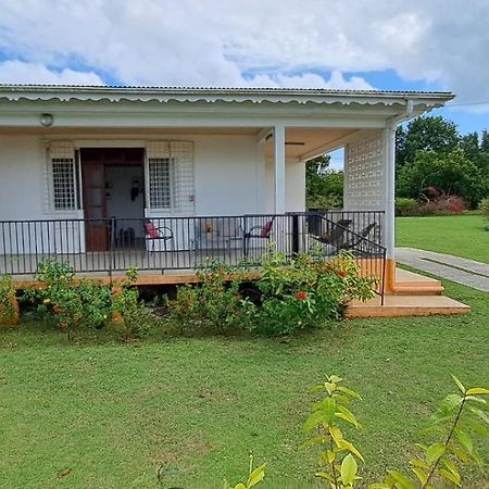 Kaz A Faup Villa Grand-Bourg  Exteriör bild